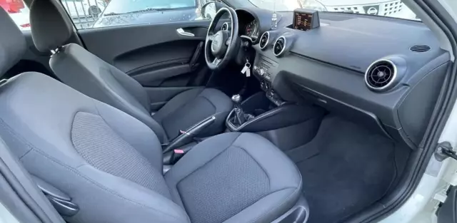 AUDI A1 1.4 TFSI (122 KM)