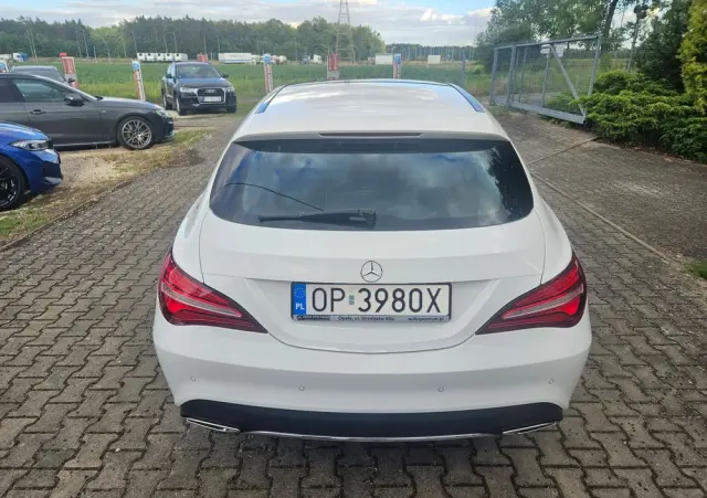 MERCEDES-BENZ CLA 200 UrbanStyle Edition