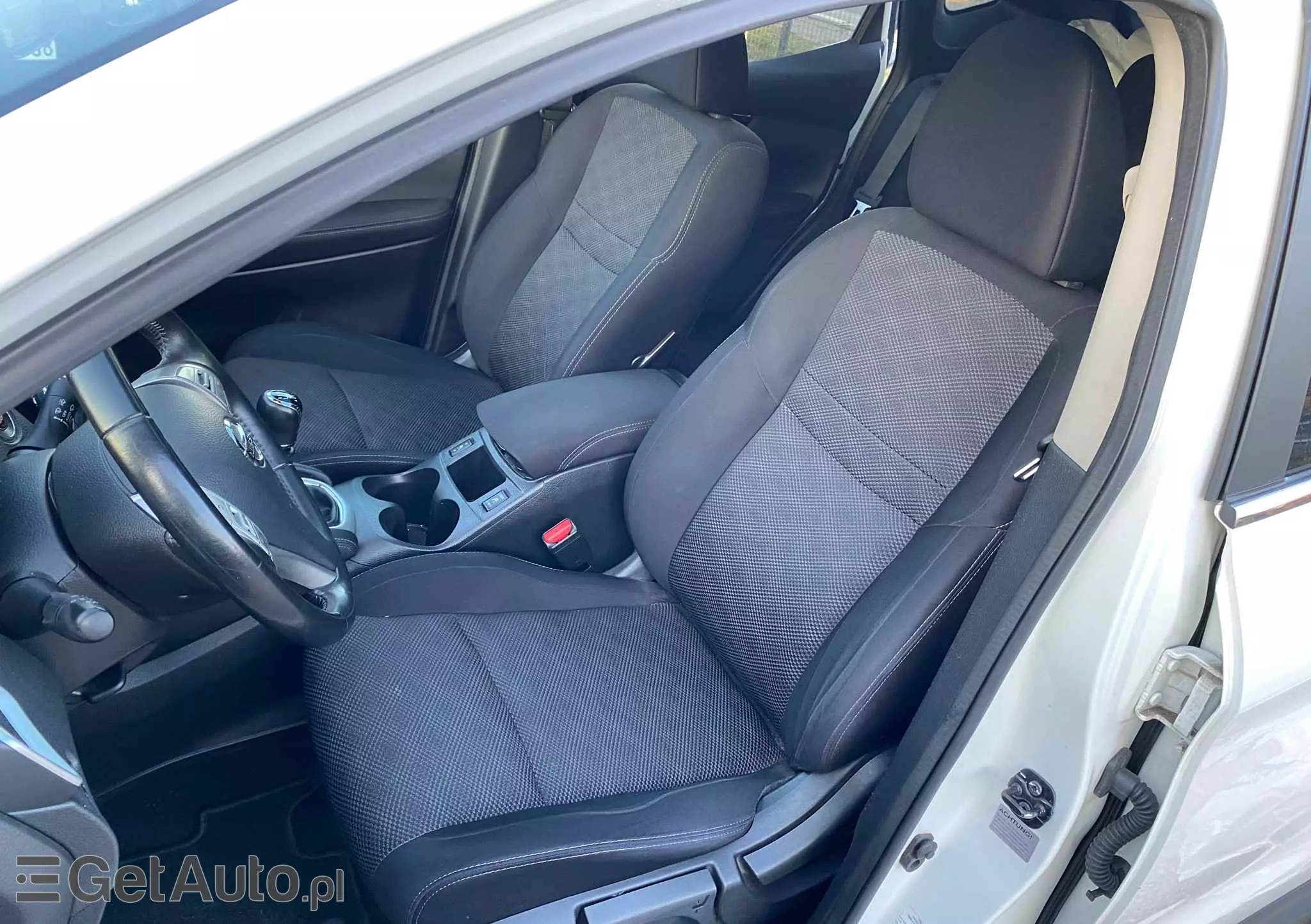 NISSAN Qashqai 1.6 DIG-T N-Connecta