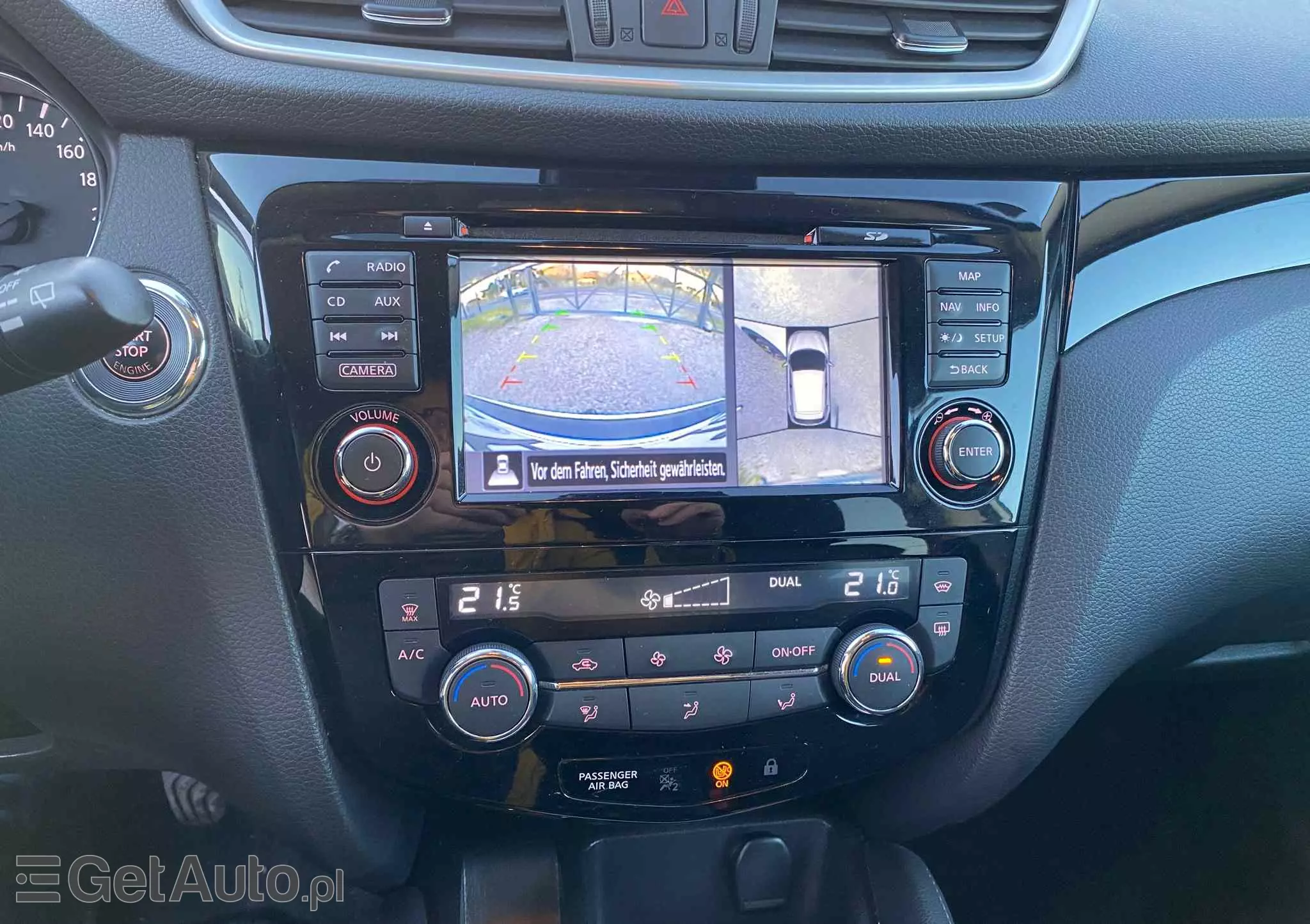 NISSAN Qashqai 1.6 DIG-T N-Connecta