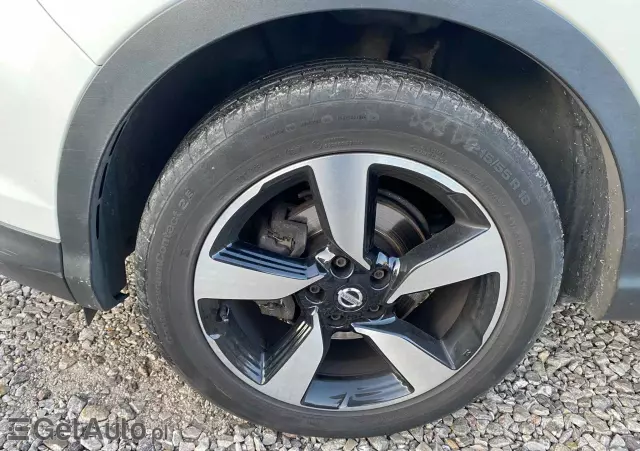 NISSAN Qashqai 1.6 DIG-T N-Connecta