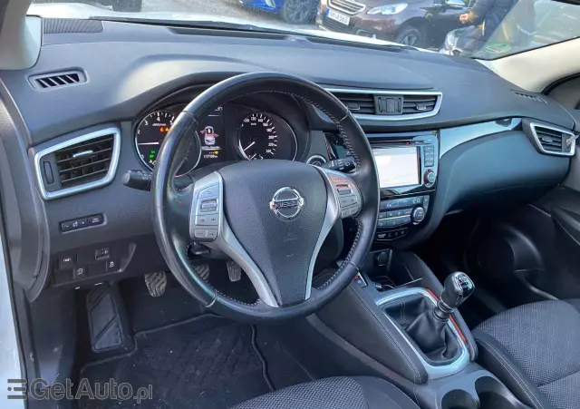 NISSAN Qashqai 1.6 DIG-T N-Connecta