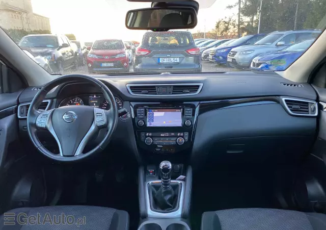 NISSAN Qashqai 1.6 DIG-T N-Connecta