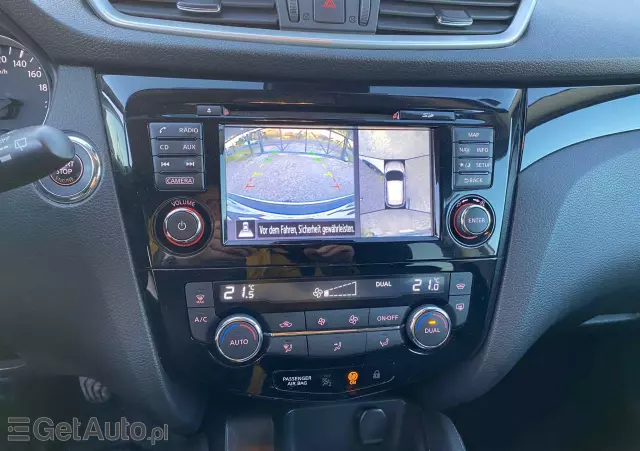 NISSAN Qashqai 1.6 DIG-T N-Connecta