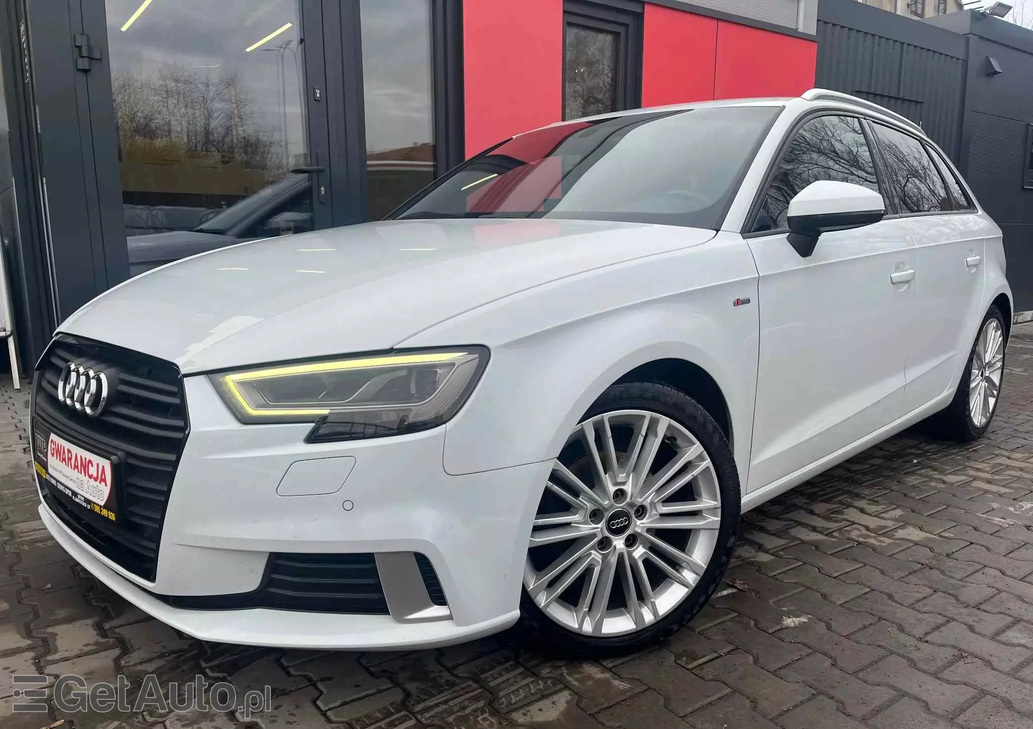 AUDI A3 1.6 TDI Sportback (clean diesel) S line Sportpaket