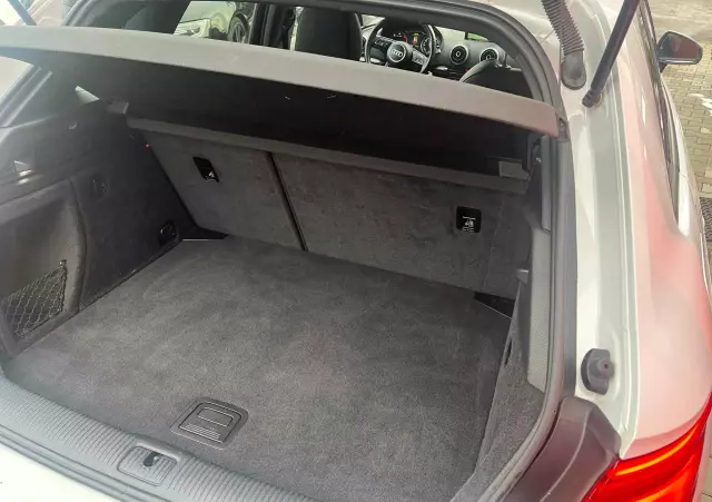 AUDI A3 1.6 TDI Sportback (clean diesel) S line Sportpaket