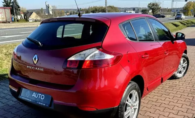 RENAULT Megane 