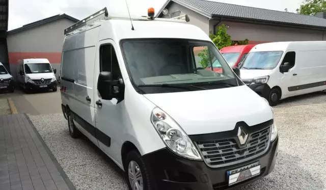 RENAULT Master 
