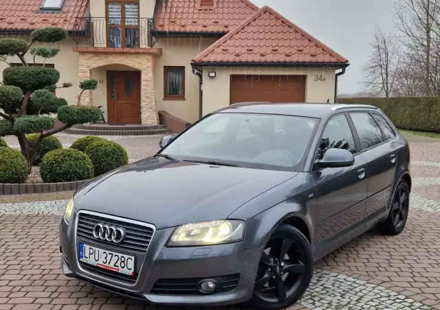 AUDI A3 Sportback 1.4 TFSI S line Sportpaket