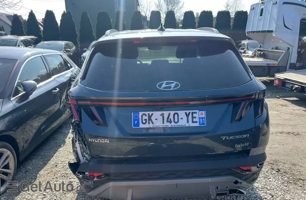 HYUNDAI Tucson 