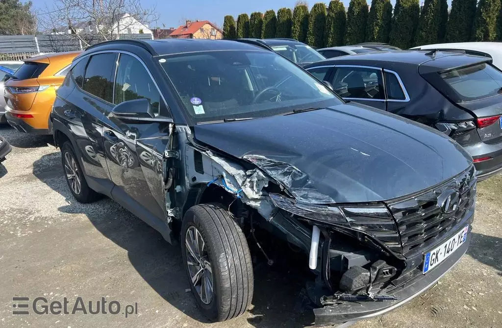 HYUNDAI Tucson 