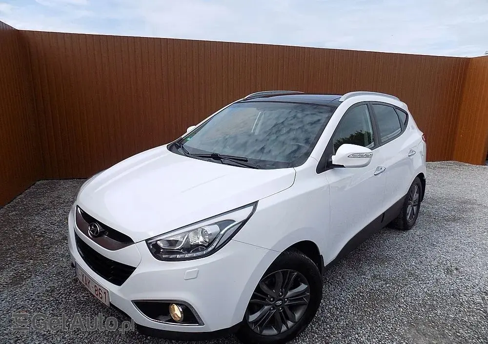 HYUNDAI Ix35 Blue 1.6 2WD Finale Gold