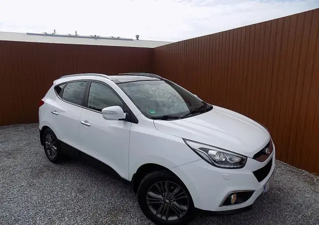 HYUNDAI Ix35 Blue 1.6 2WD Finale Gold