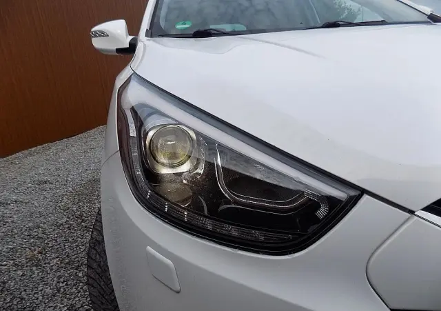 HYUNDAI Ix35 Blue 1.6 2WD Finale Gold