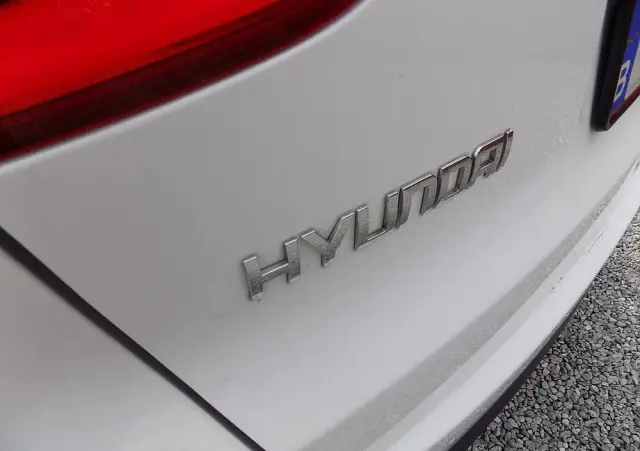 HYUNDAI Ix35 Blue 1.6 2WD Finale Gold