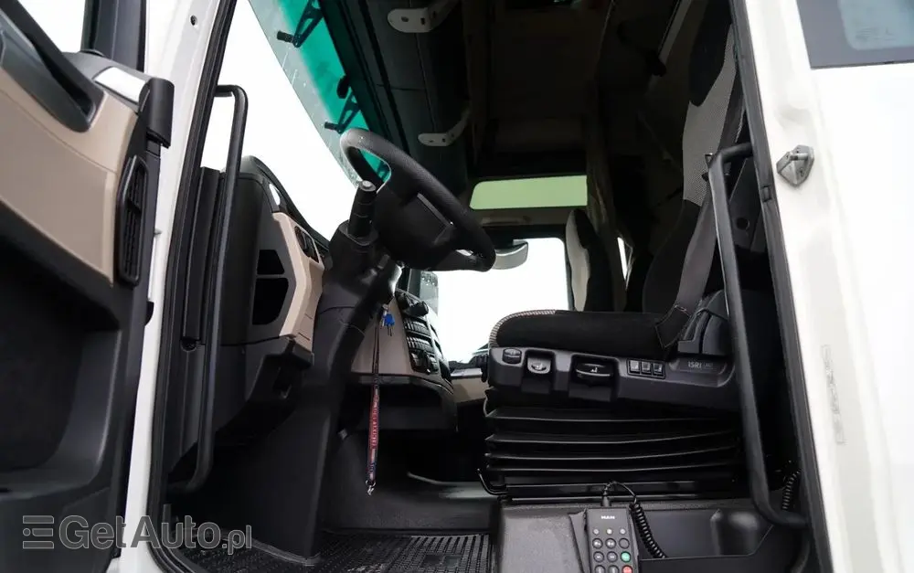 MAN TGX 18.470 / LOW DECK / MEGA / REGULOWANE SIODŁO / 2020 ROK / NA 