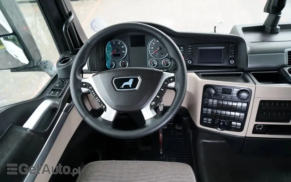 MAN TGX 18.470 / LOW DECK / MEGA / REGULOWANE SIODŁO / 2020 ROK / NA 