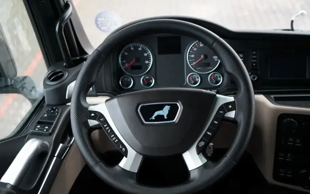 MAN TGX 18.470 / LOW DECK / MEGA / REGULOWANE SIODŁO / 2020 ROK / NA 