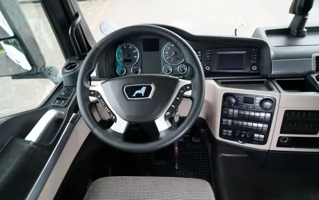 MAN TGX 18.470 / LOW DECK / MEGA / REGULOWANE SIODŁO / 2020 ROK / NA 