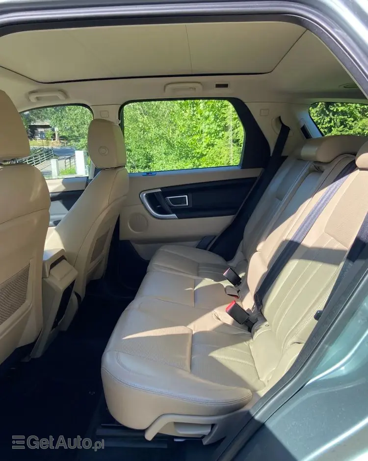 LAND ROVER Discovery Sport 2.0 D180