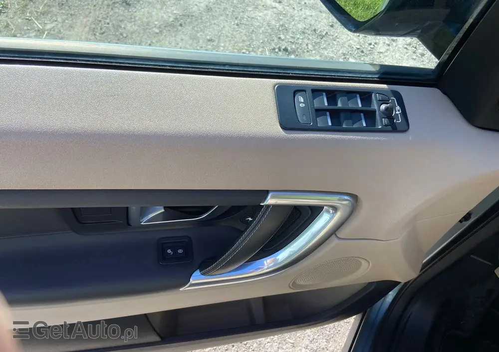 LAND ROVER Discovery Sport 2.0 D180