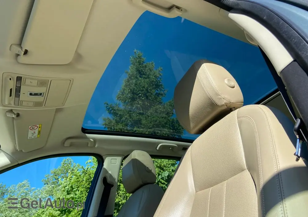 LAND ROVER Discovery Sport 2.0 D180