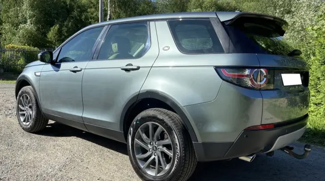 LAND ROVER Discovery Sport 2.0 D180