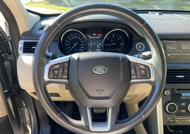 LAND ROVER Discovery Sport 2.0 D180