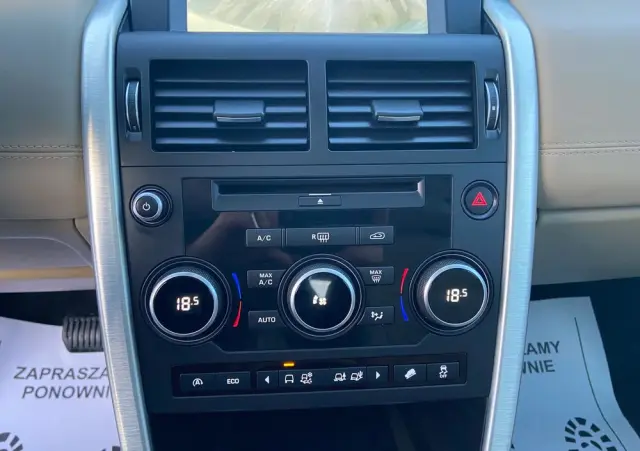 LAND ROVER Discovery Sport 2.0 D180