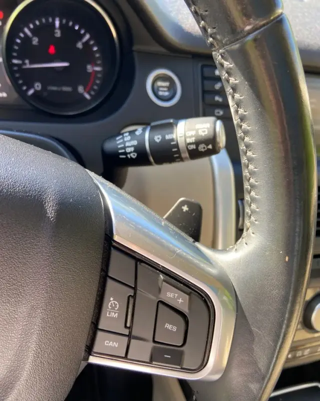 LAND ROVER Discovery Sport 2.0 D180