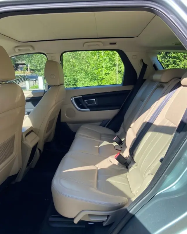 LAND ROVER Discovery Sport 2.0 D180