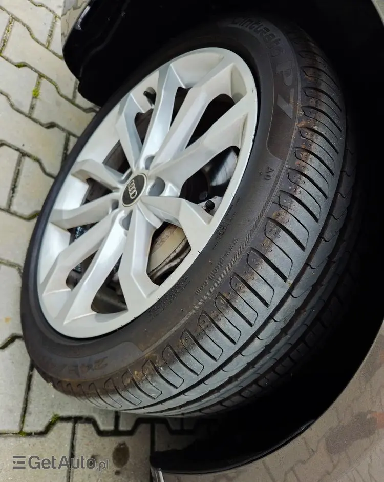 AUDI A4 Avant 40 TFSI mHEV Advanced S tronic