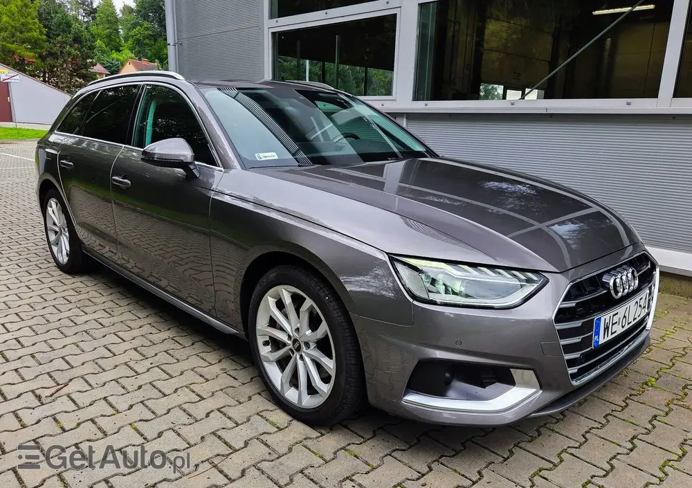 AUDI A4 Avant 40 TFSI mHEV Advanced S tronic