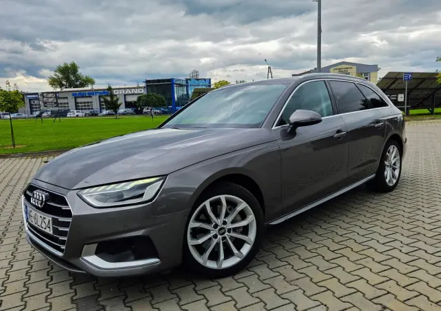 AUDI A4 Avant 40 TFSI mHEV Advanced S tronic