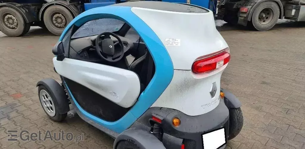RENAULT Twizy 
