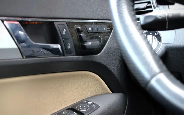 MERCEDES-BENZ Klasa E 350 7G-TRONIC Avantgarde BusinessEDITION