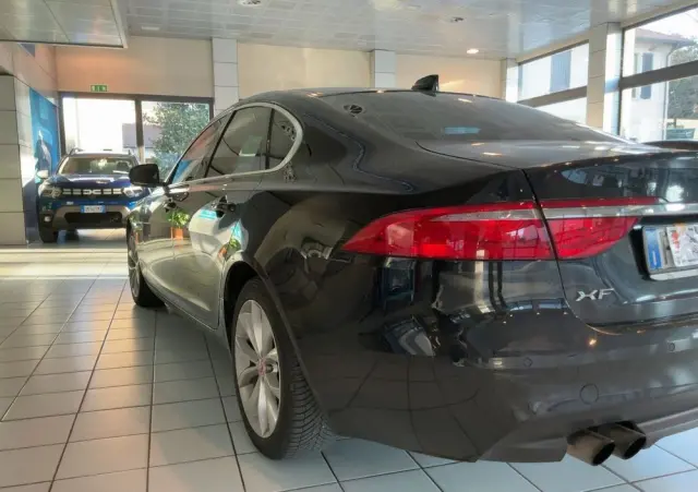 JAGUAR XF 20d AWD Prestige