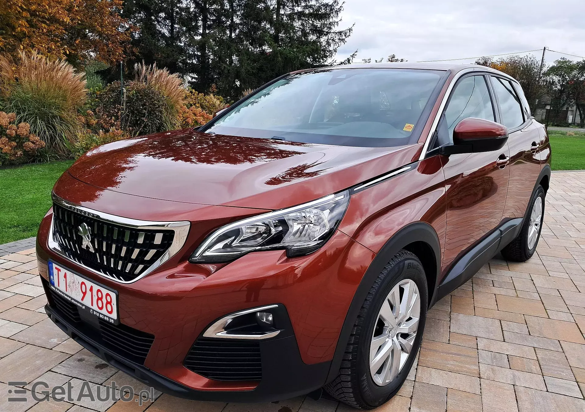 PEUGEOT 3008 