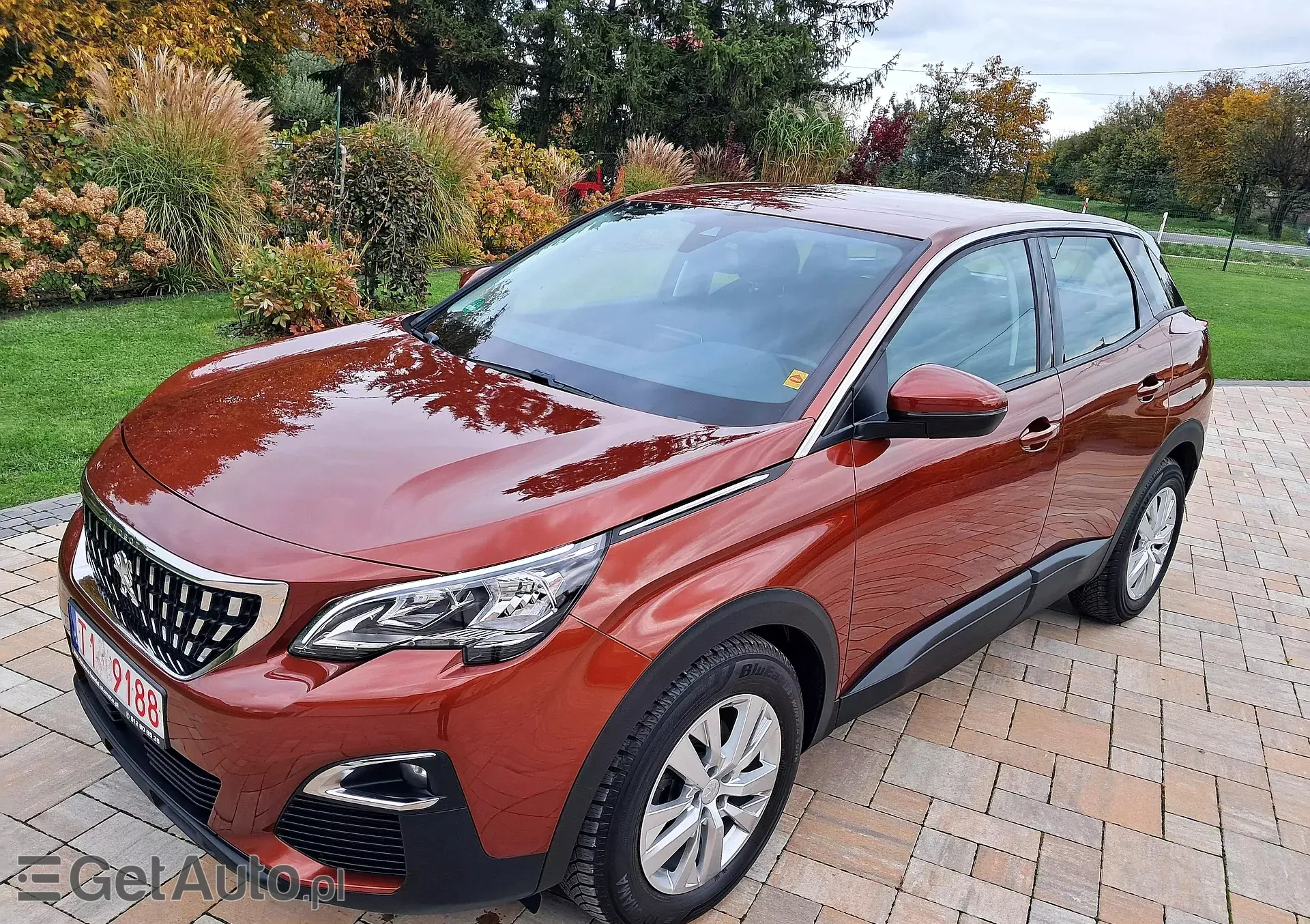 PEUGEOT 3008 