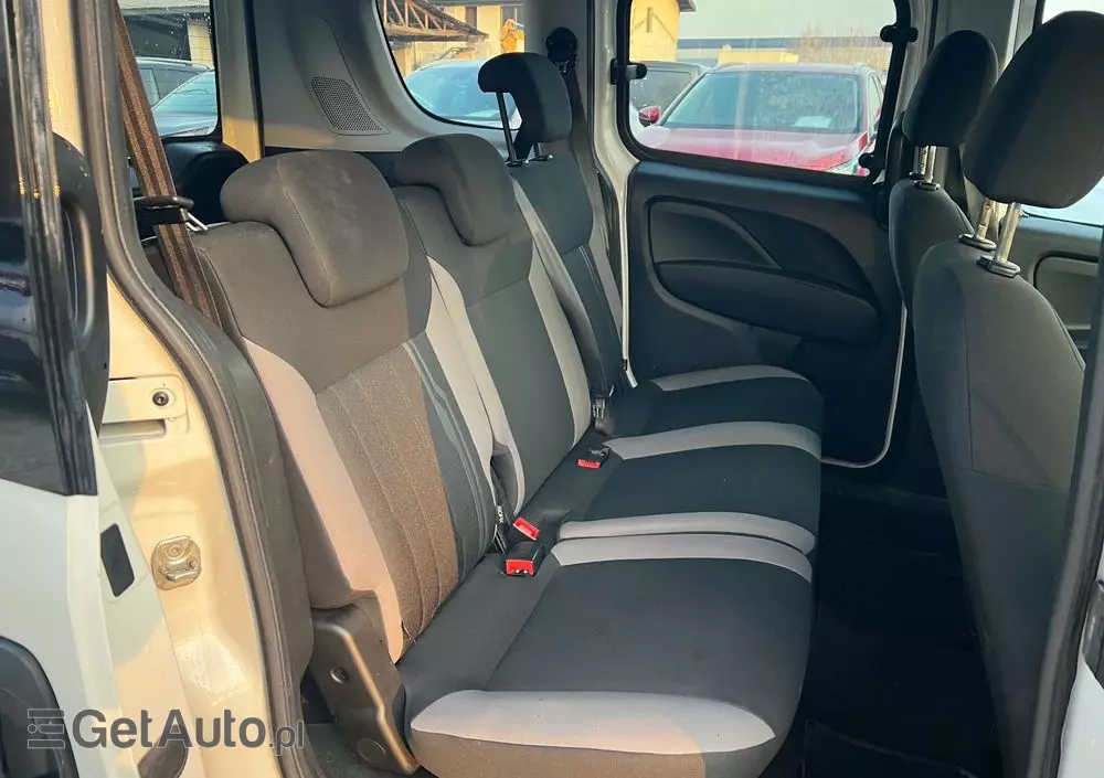 FIAT Doblo 1.6 Multijet 16V Easy