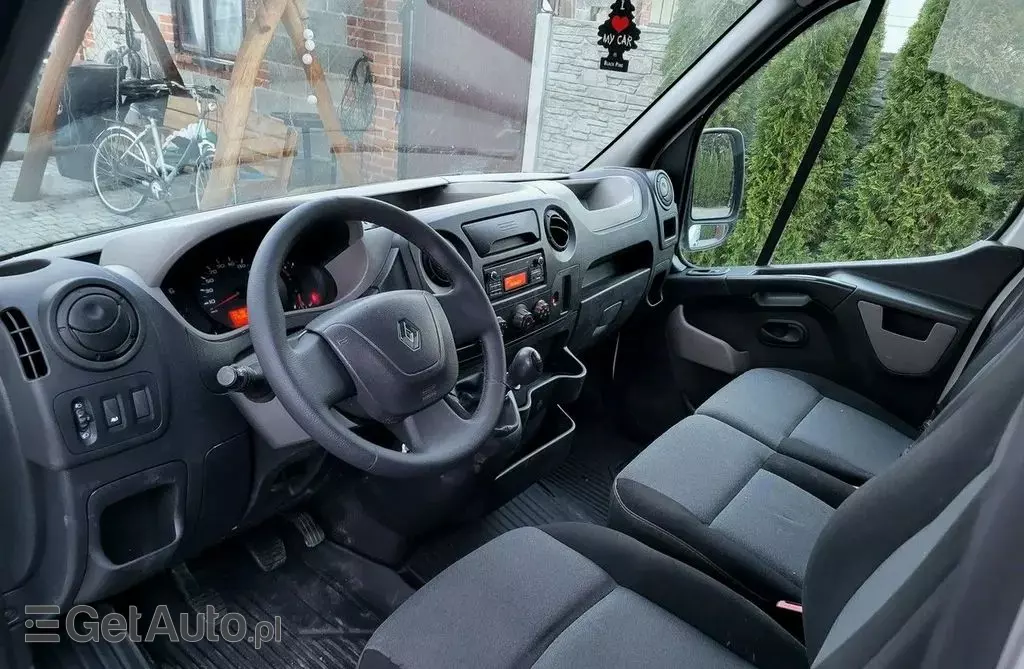 RENAULT Master 