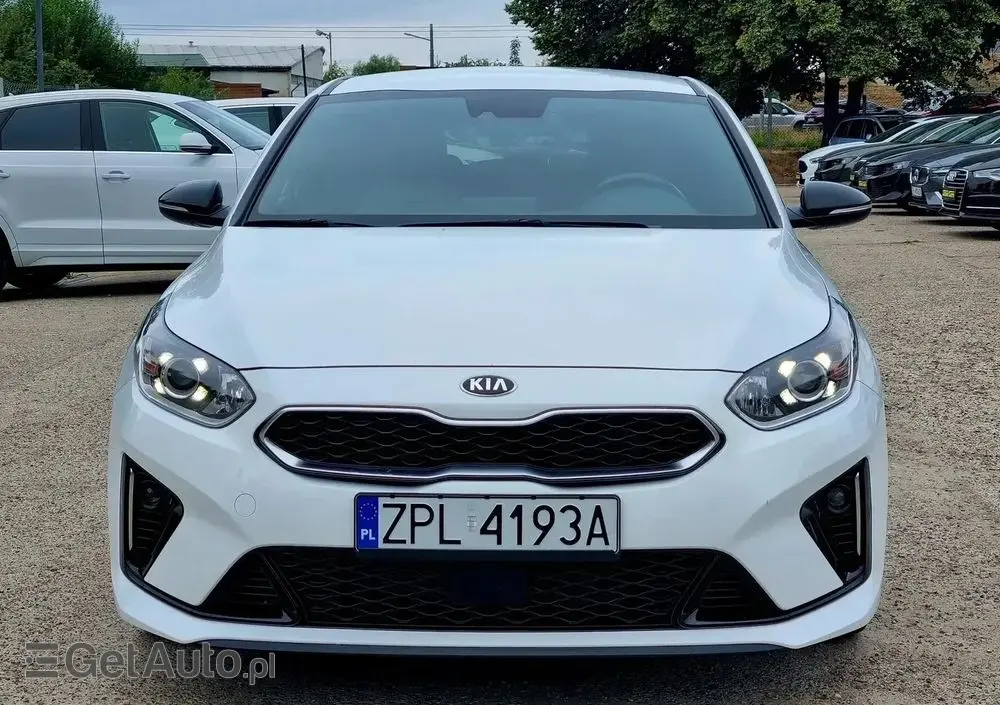 KIA ProCeed 1.6 CRDi DCT7 SCR GT LINE