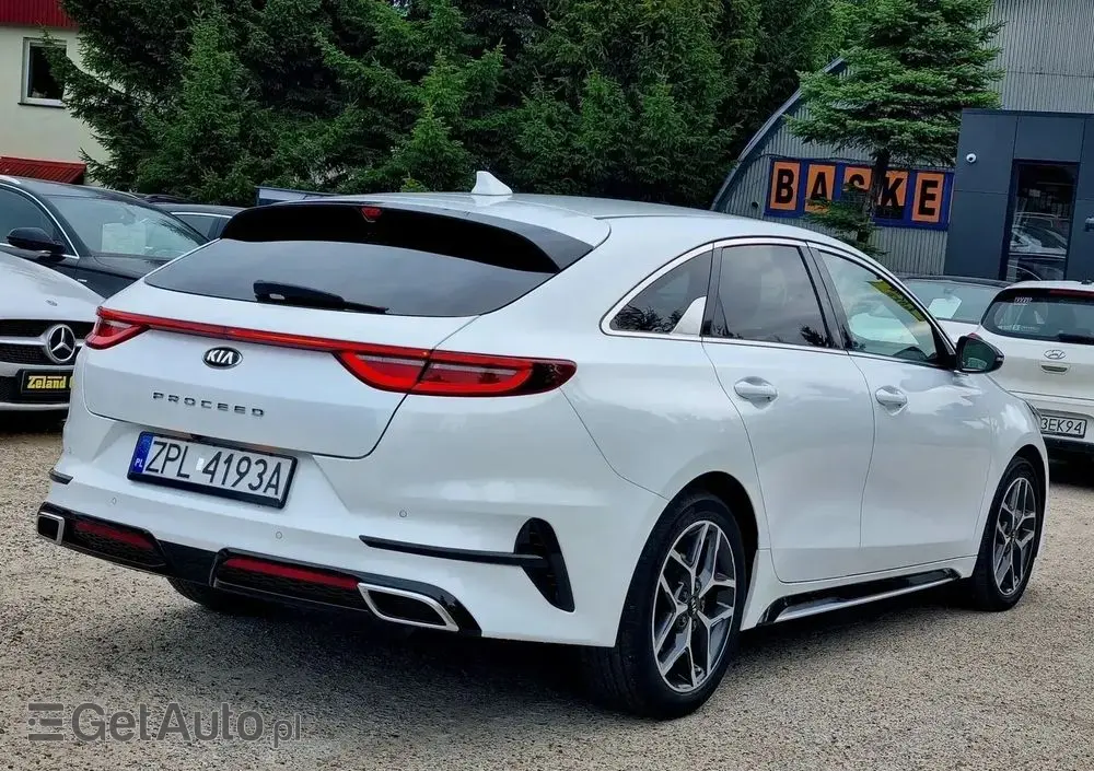 KIA ProCeed 1.6 CRDi DCT7 SCR GT LINE