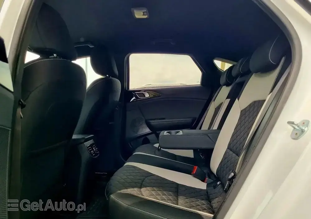 KIA ProCeed 1.6 CRDi DCT7 SCR GT LINE