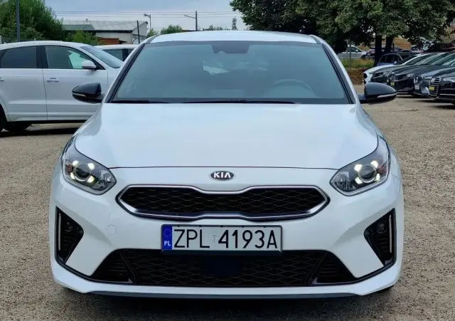 KIA ProCeed 1.6 CRDi DCT7 SCR GT LINE