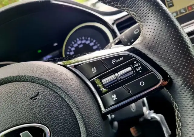 KIA ProCeed 1.6 CRDi DCT7 SCR GT LINE