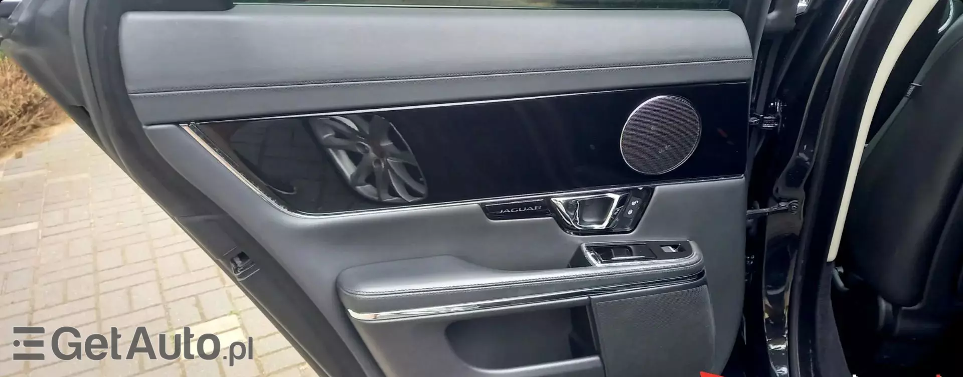 JAGUAR XJ 3.0d V6 (275 KM) Automatic