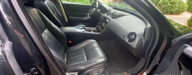 JAGUAR XJ 3.0d V6 (275 KM) Automatic