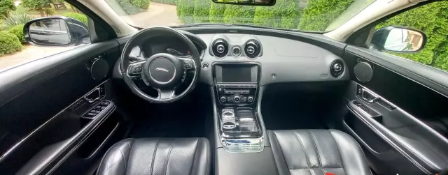 JAGUAR XJ 3.0d V6 (275 KM) Automatic