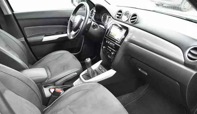 SUZUKI Vitara 